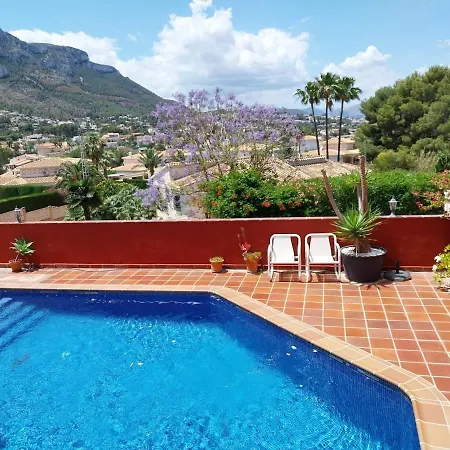 Maravillosa Con Piscina Y Buenas Vistas Villa